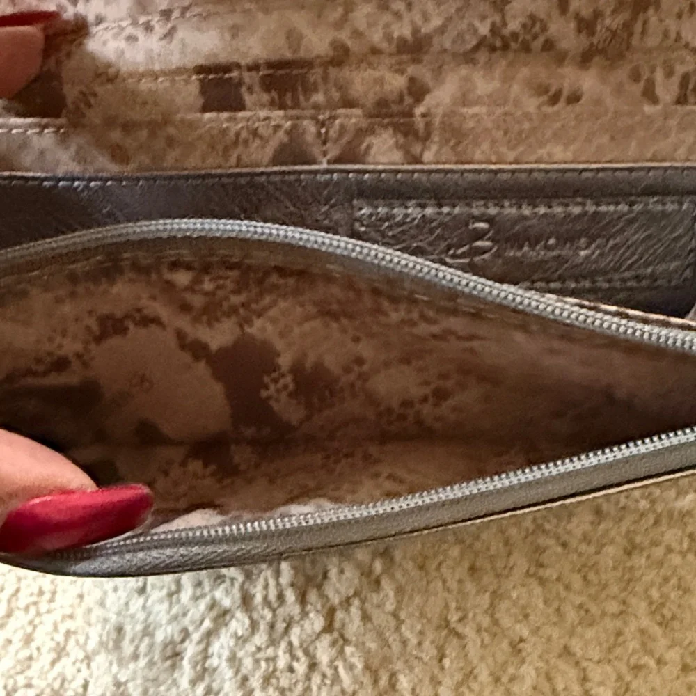 B. Makowsky Metallic Chain Wallet